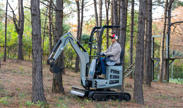 چگونه مینی بیل مکانیکی Shengkunda و لودرهای چرخ به صنعت ساخت و ساز جهانی قدرت می دهند؟